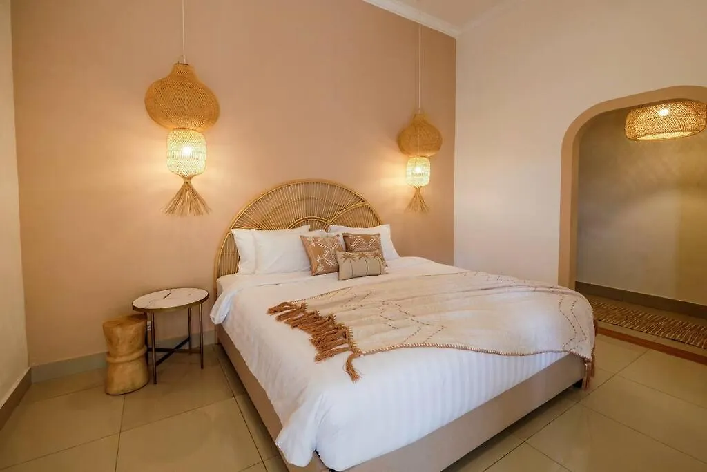 Casa De Beji Seminyak Villa